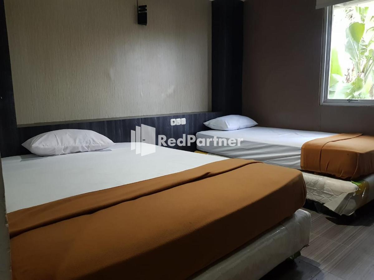 Hotel Ayu Lestari Ternate Redpartner Kültér fotó