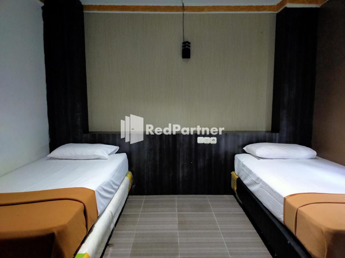 Hotel Ayu Lestari Ternate Redpartner Kültér fotó