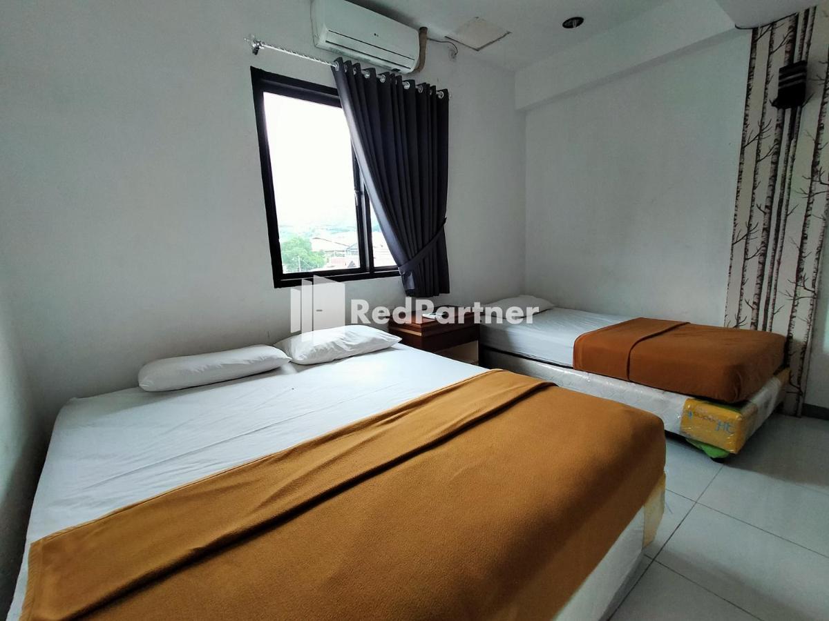 Hotel Ayu Lestari Ternate Redpartner Kültér fotó