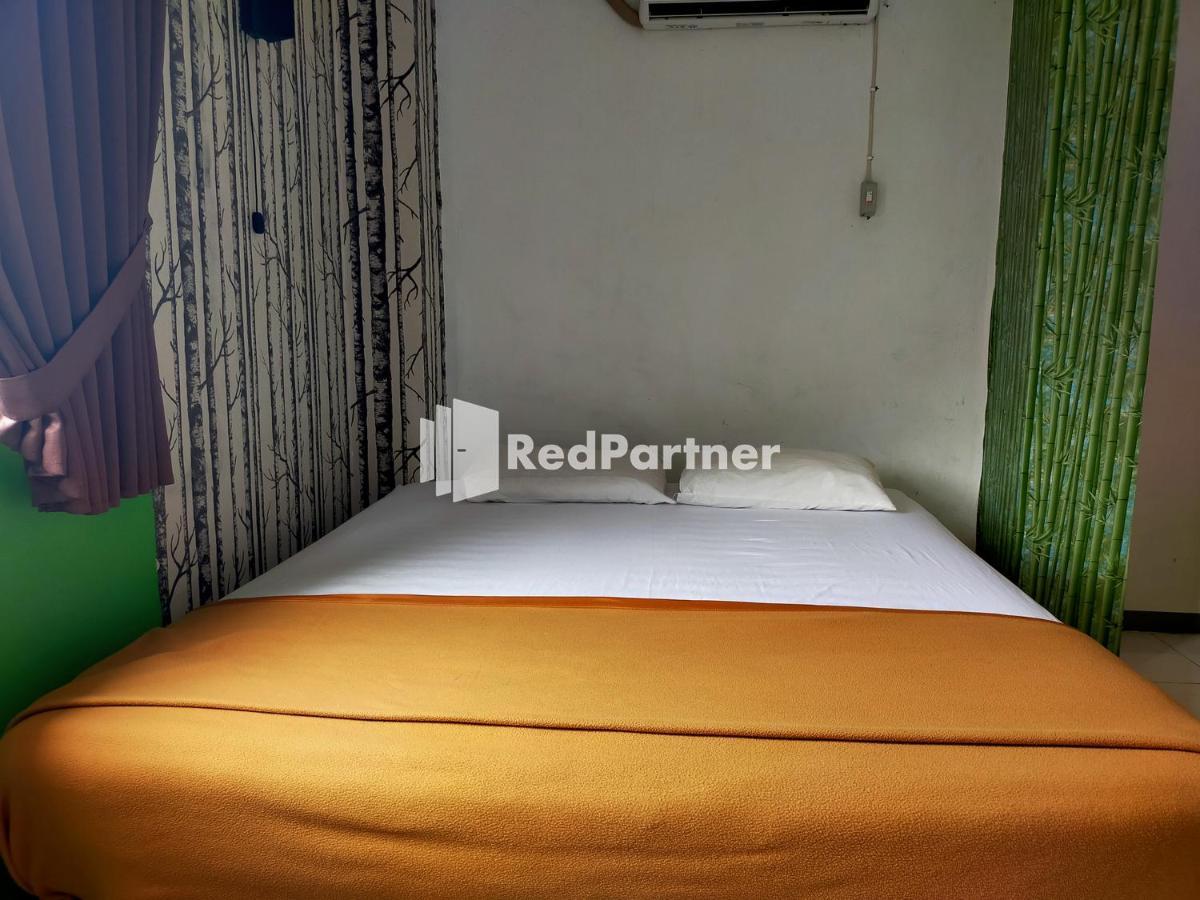 Hotel Ayu Lestari Ternate Redpartner Kültér fotó