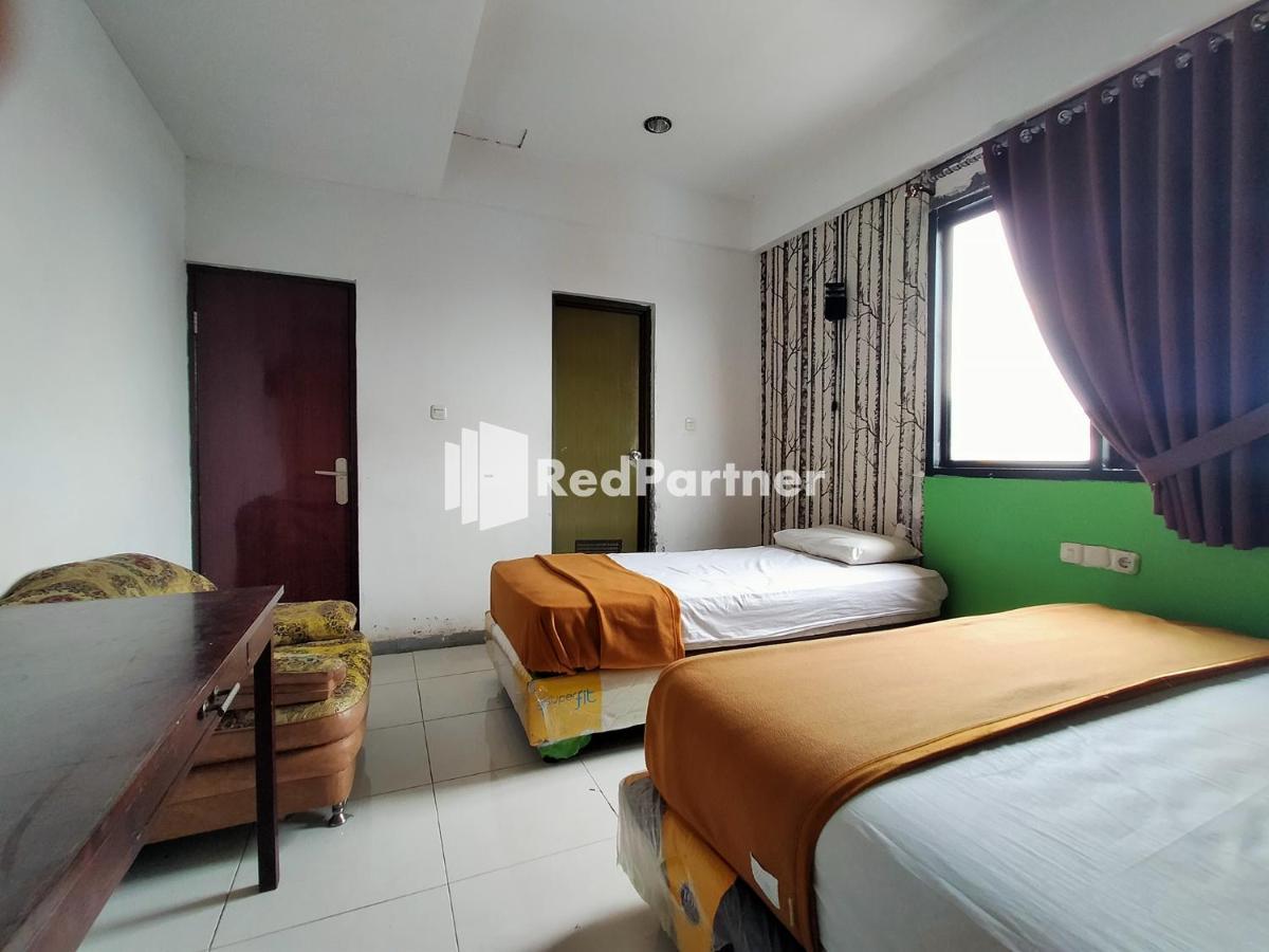 Hotel Ayu Lestari Ternate Redpartner Kültér fotó