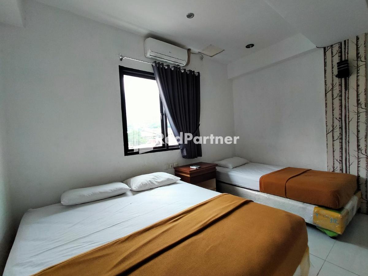 Hotel Ayu Lestari Ternate Redpartner Kültér fotó